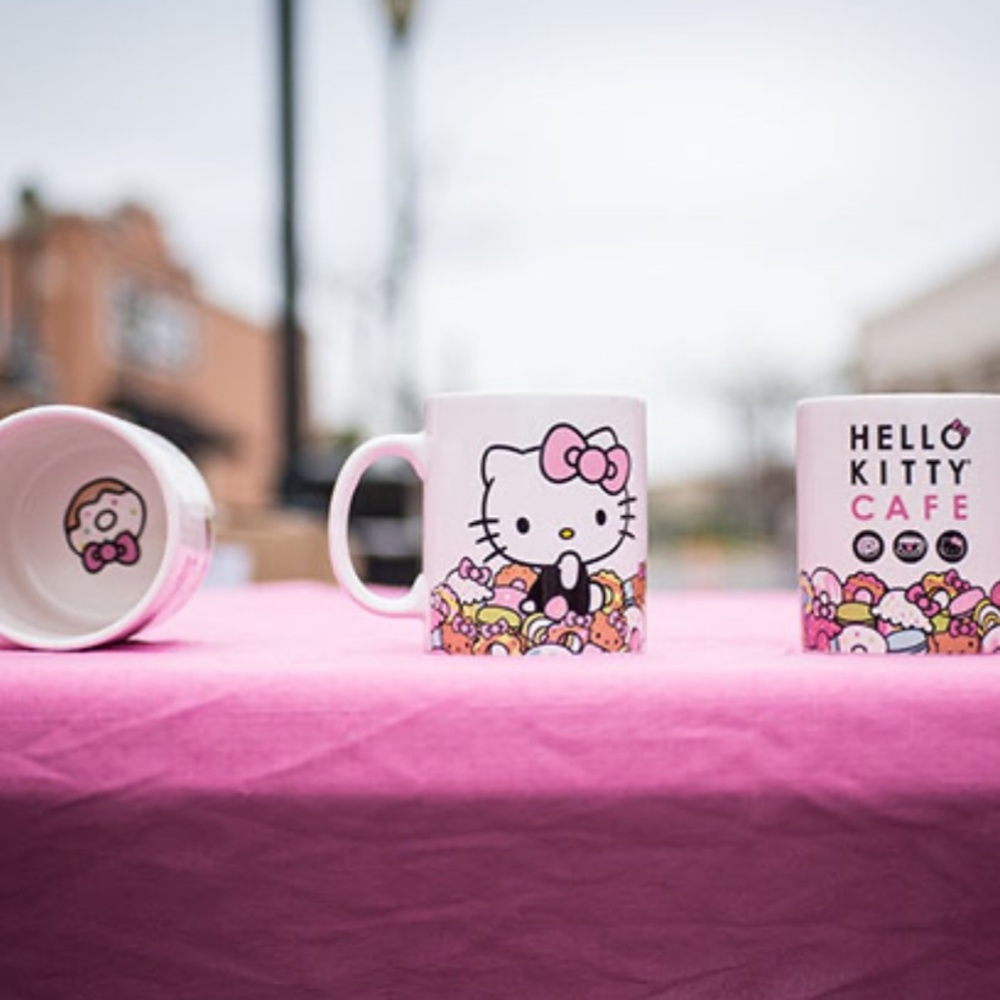 Hello Kitty Cafe Coffee Mug